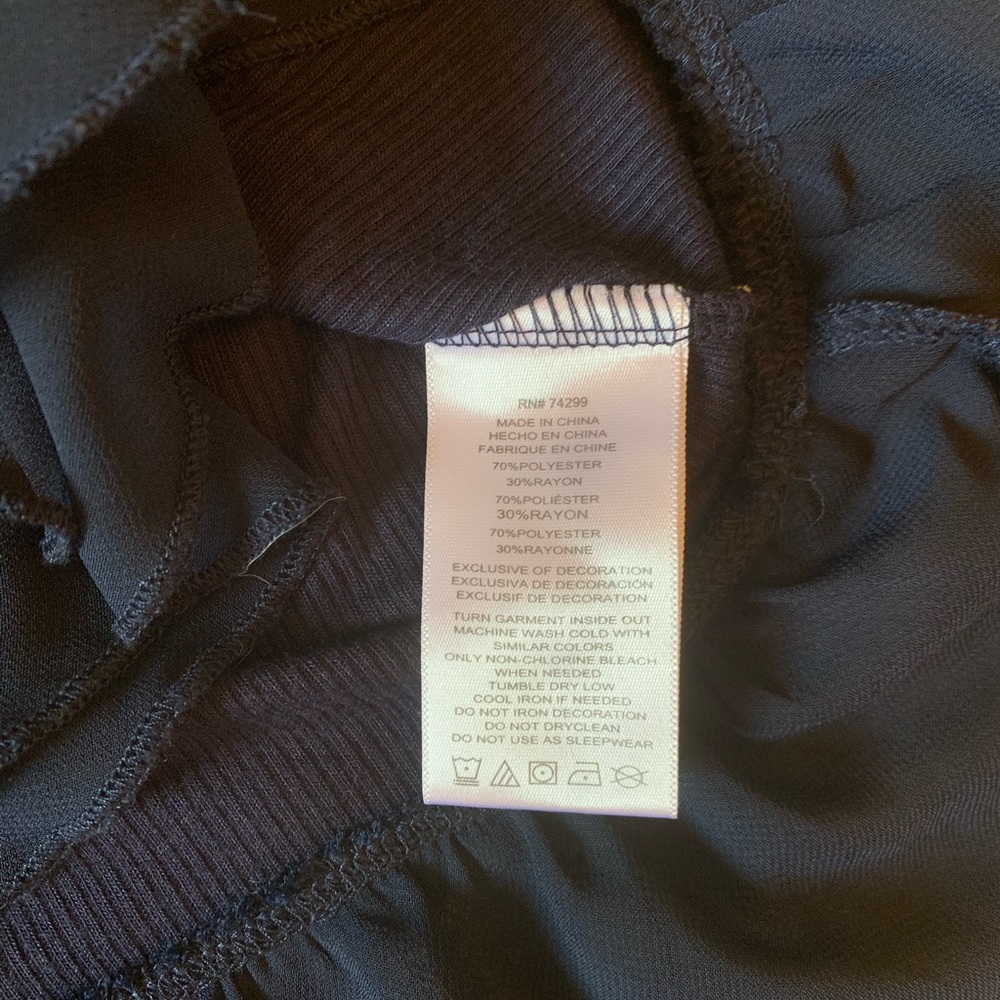Lucky Brand Ruffle Tank Top Navy Ribbed - Picture 5 of 5